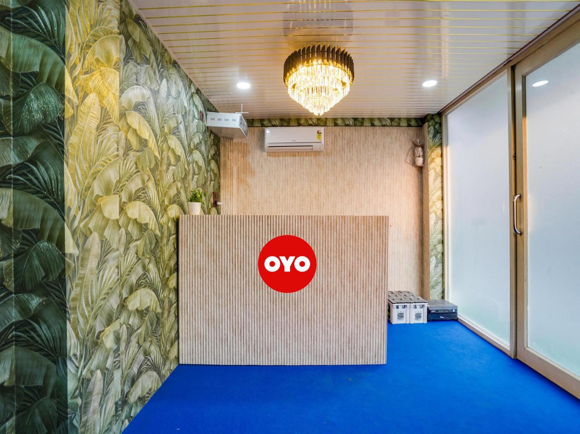 Hotel Royal Villa Inn Sakardarā Exteriör bild